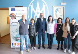 El alcalde de Ponferrada presidió el acto de bienvenida a los alumnos italianos y rumanos.