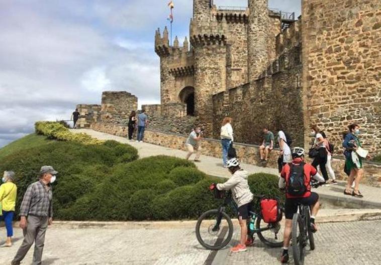 El Castillo y los museos municipales de Ponferrada reciben 2.600 visitantes durante el fin de semana