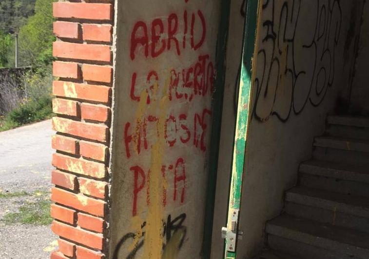Ozuela acusa a UPL de utilizar los actos vandálicos de las antiguas escuelas «para cargar contra un rival político»