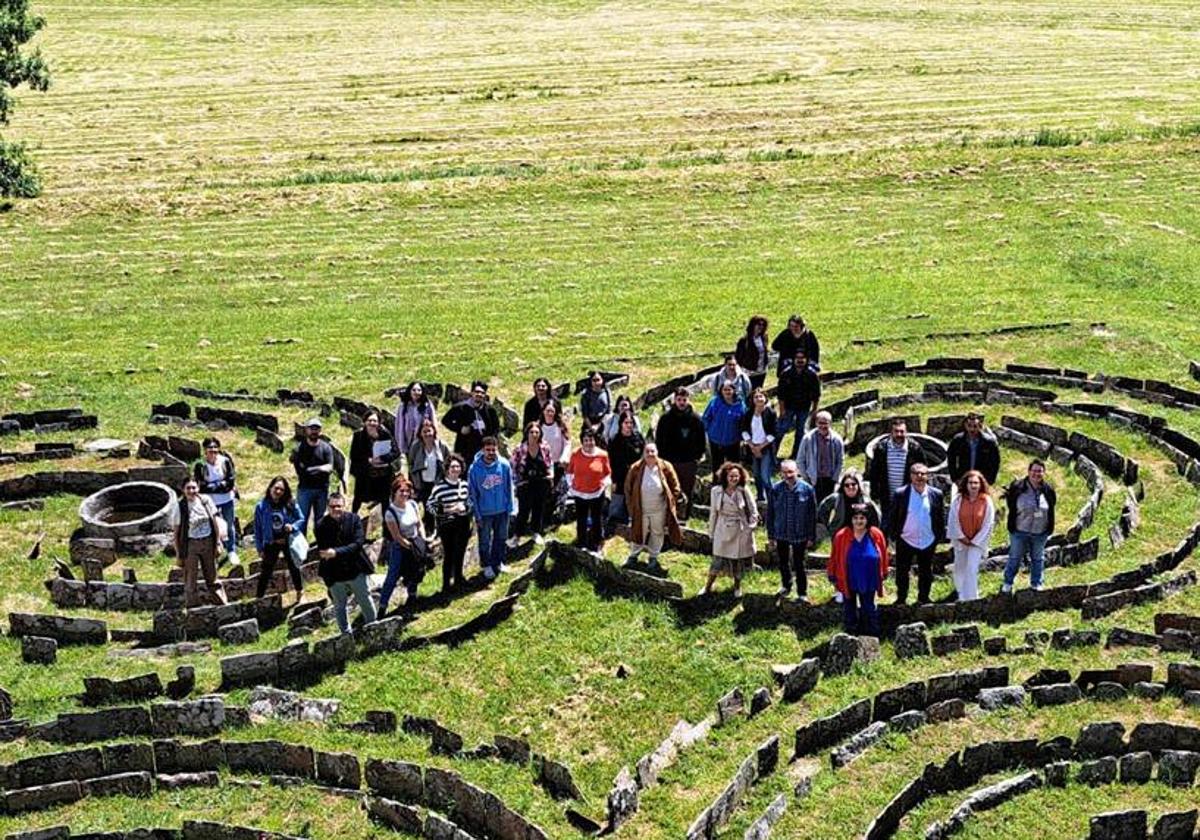 Foto de familia de los participantes en el I Foro de Museología Social.