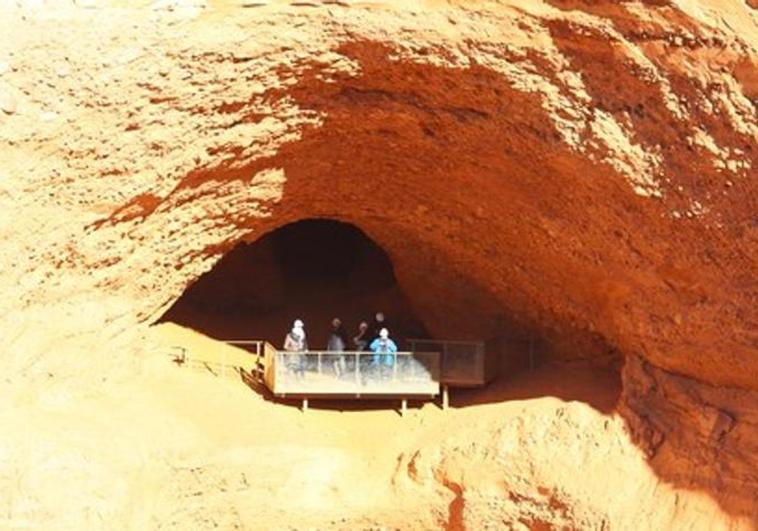 La Uned de Ponferrada celebra las III Jornadas de campo de minería aurífera romana en el Bierzo y La Cabrera