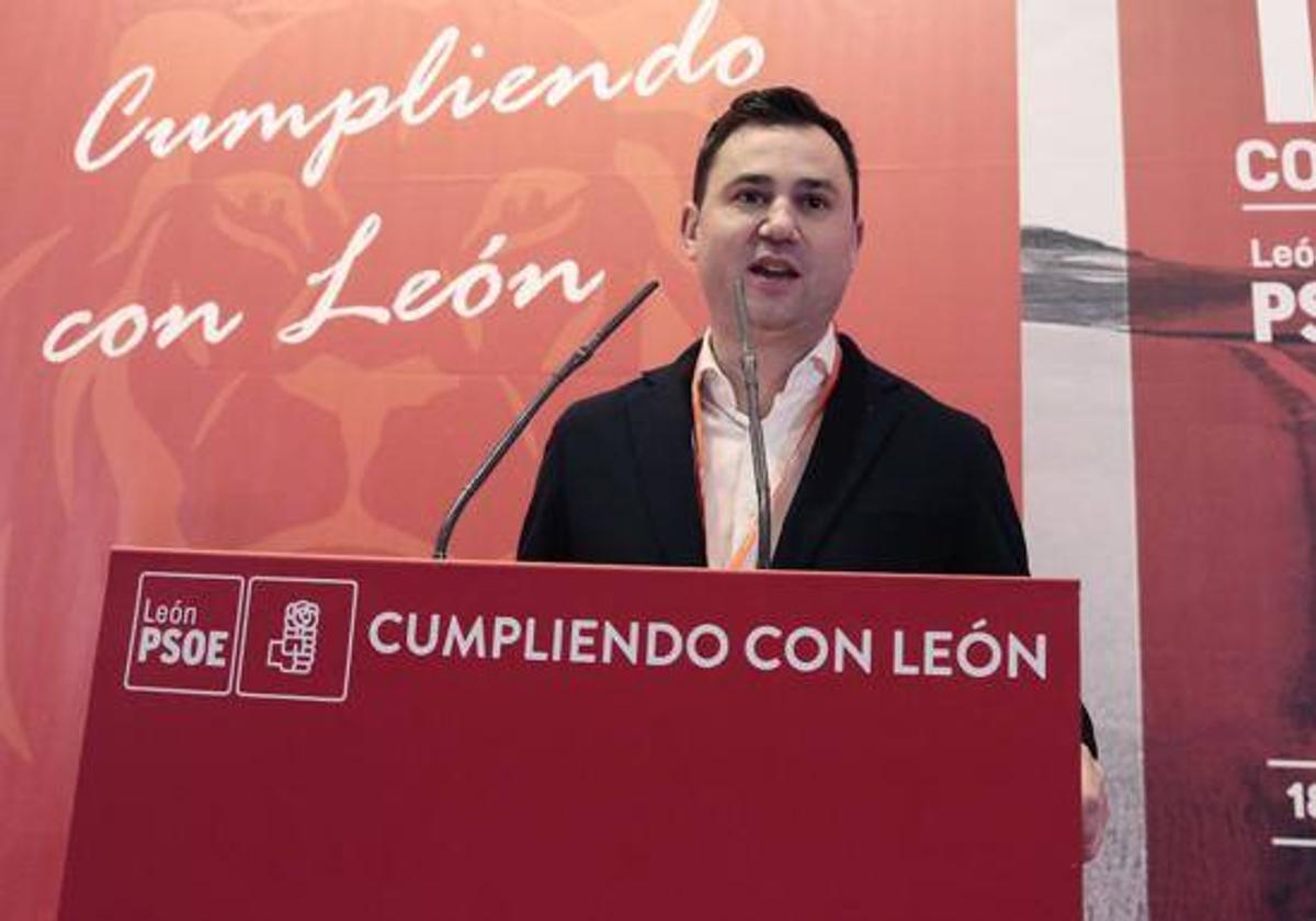 El secretario provincial del PSOE en León, Javier Alfonso Cendón.