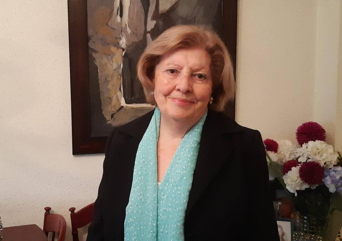 La Asociación Amigos de la Noche Templaria de Ponferrada nombra Gran Maestre Honorífico a Amalita Ruiz.