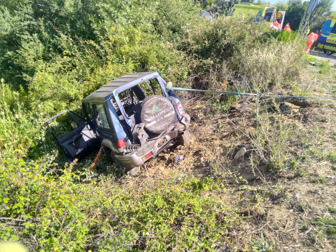 Un herido grave y tres leves en un accidente en la N-VI en Horta