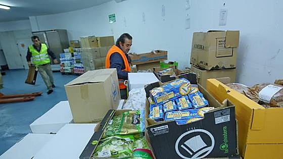 Bajan hasta casi 1.440 las familias que acuden al Banco de Alimentos del Sil en los últimos meses