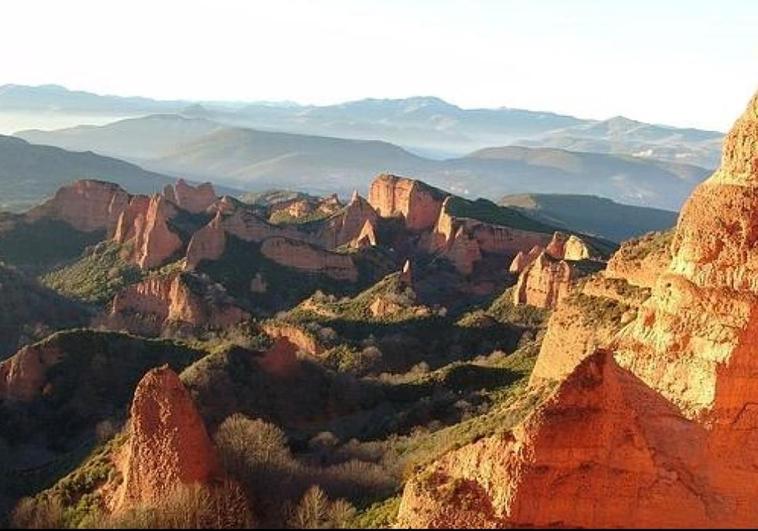 La gestión del Aula Arqueológica de Las Médulas genera un déficit de 150.000 euros desde hace 13 años