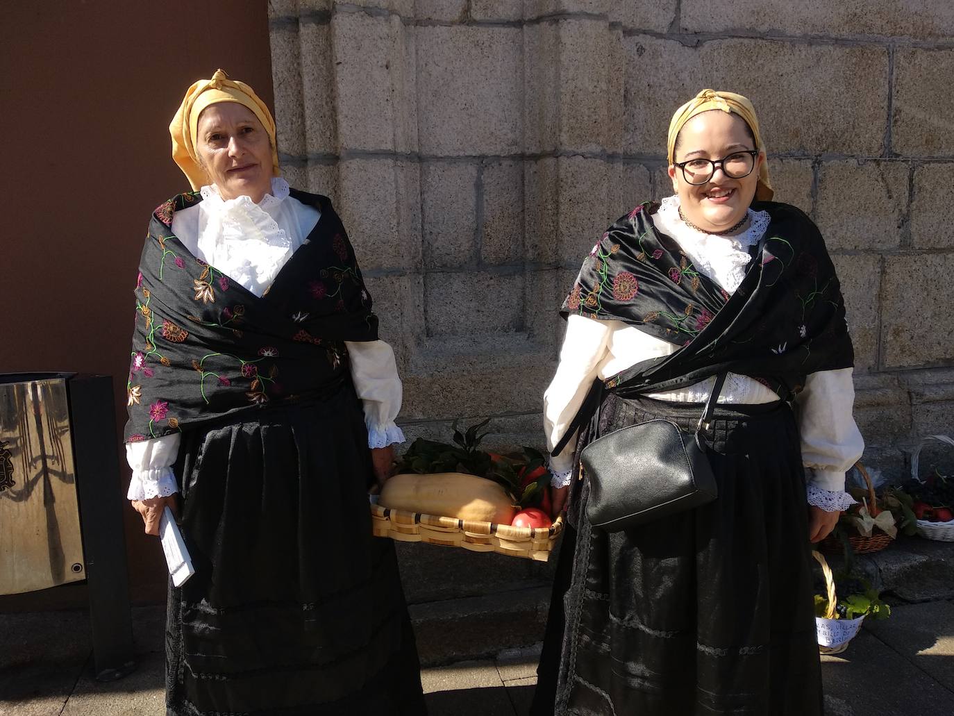 Ponferrada homenajea a las pedanías en el día de la Encinina