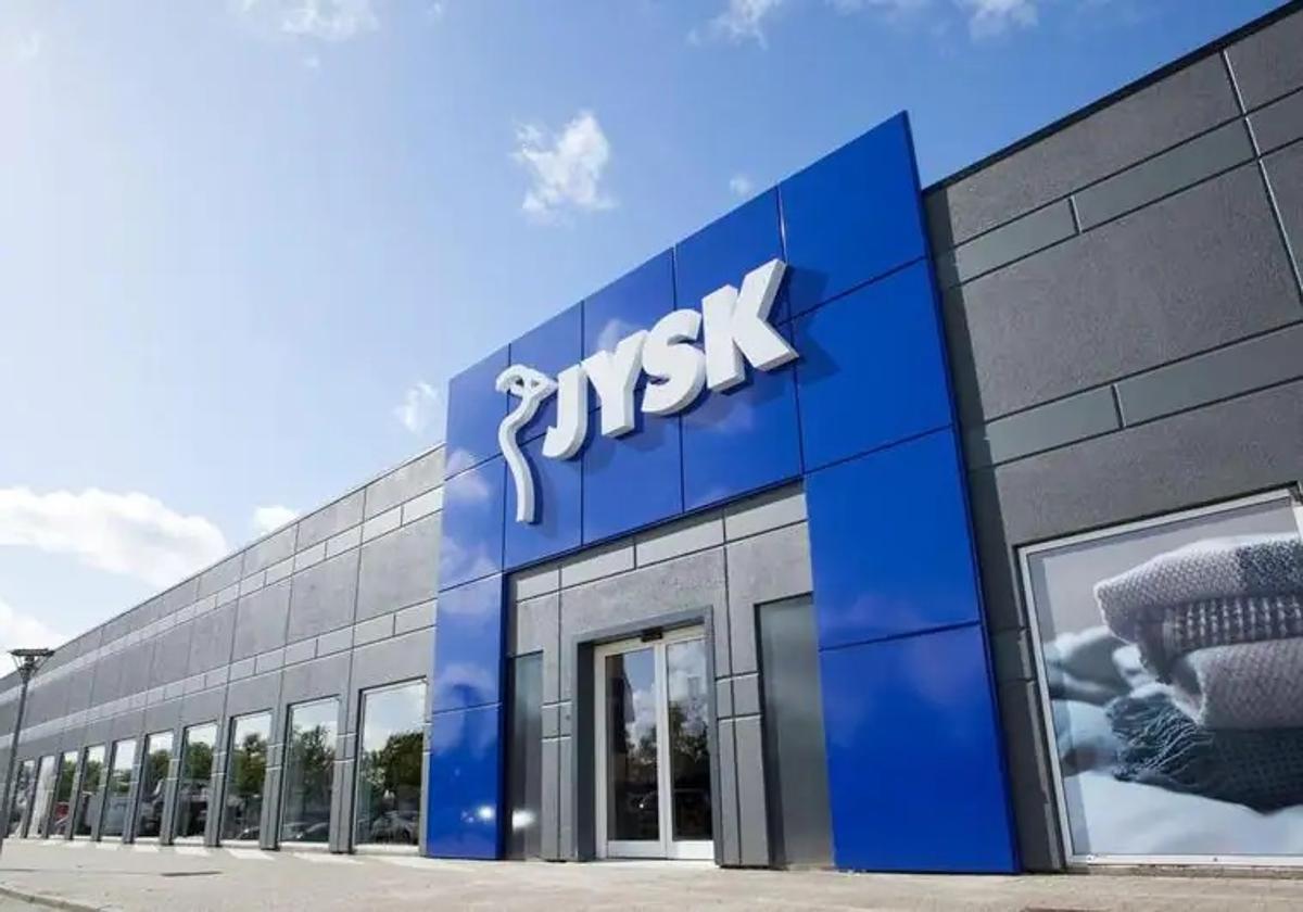 Fachada de un establecimiento Jysk.