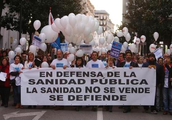Marcha Blanca en defensa de la sanidad pública en Ponferrada.