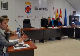 Pleno del Consejo Comarcal del Bierzo celebrado este martes en la sede de la institución en Ponferrada.