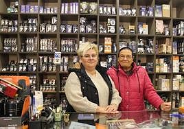 «No hay tiendas en el centro, la iluminación da miedo y la peatonalización nos ha matado»