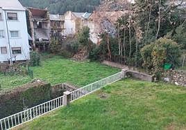 Imagen del jardín de la casa de Gil y Carrasco en Villafranca del Bierzo.
