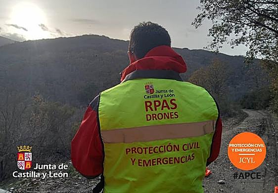 La Unidad de Drones de Protección Civil y Emergencias participa en las labores de búsqueda del desaparecido en Rimor.