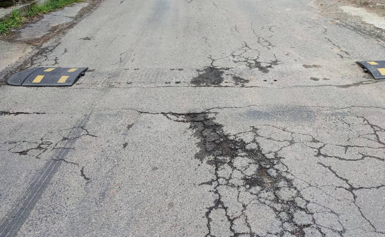 Imagen del estado en el que quedó la carretera tras el rallye.