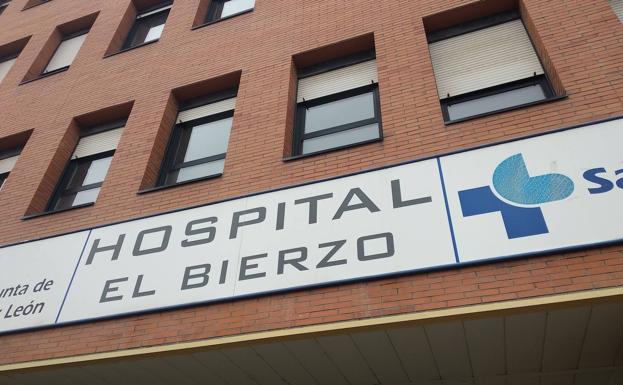 La Junta de Personal denuncia recortes y sobrecarga laboral de los celadores de Rayos X en el Hospital del Bierzo