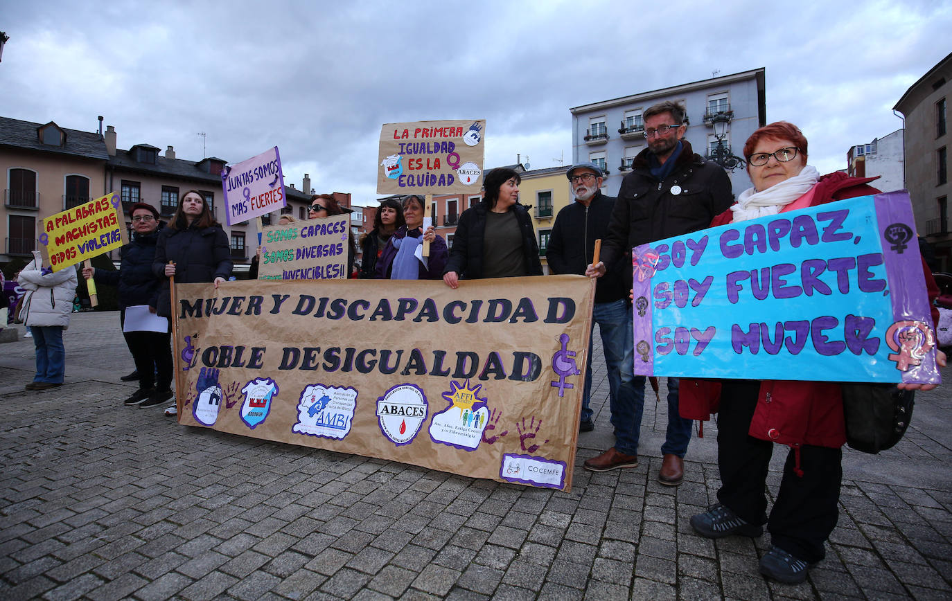 Fotos: Concentración y manifestación del 8M en Ponferrada