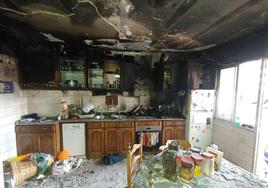 La cocina tras el incendio otiginado en la misma.