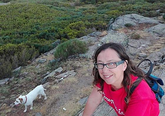 Yolanda Navarro, ganadora del concurso literario del Festival del Botillo de Bembibre.