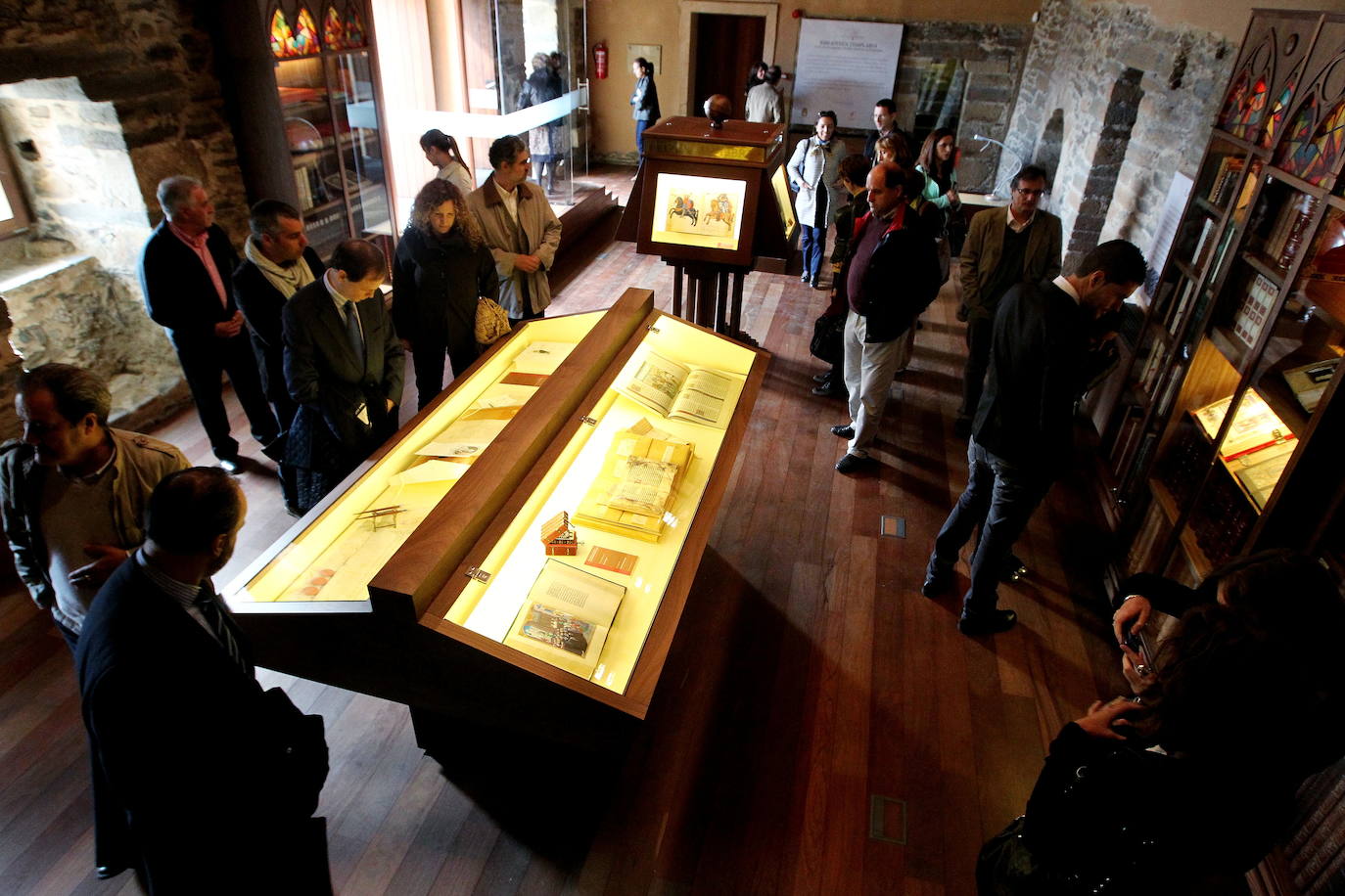 Exposición Templum Libri en el Castillo de los Templarios de Ponferrada
