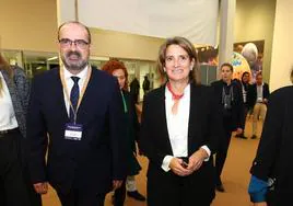 El alcalde de Ponferrada junto a la Ministra de Transición Ecológica en La Térmica Cultural.