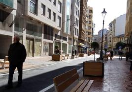 Imagen de edificios situados en la calle Camino de Santiago de Ponferrada.