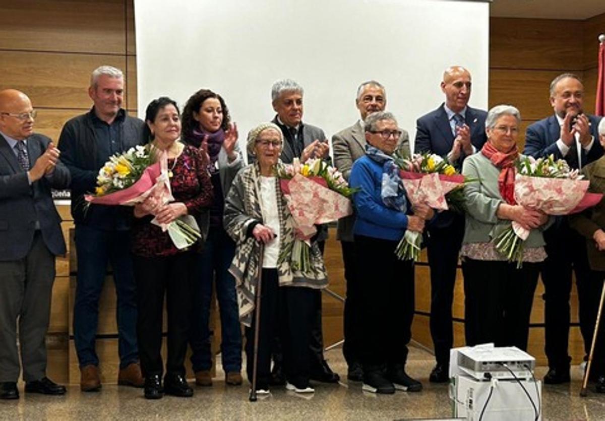 Homenaje a mujeres mineras en el acto del 8M en Igüeña.