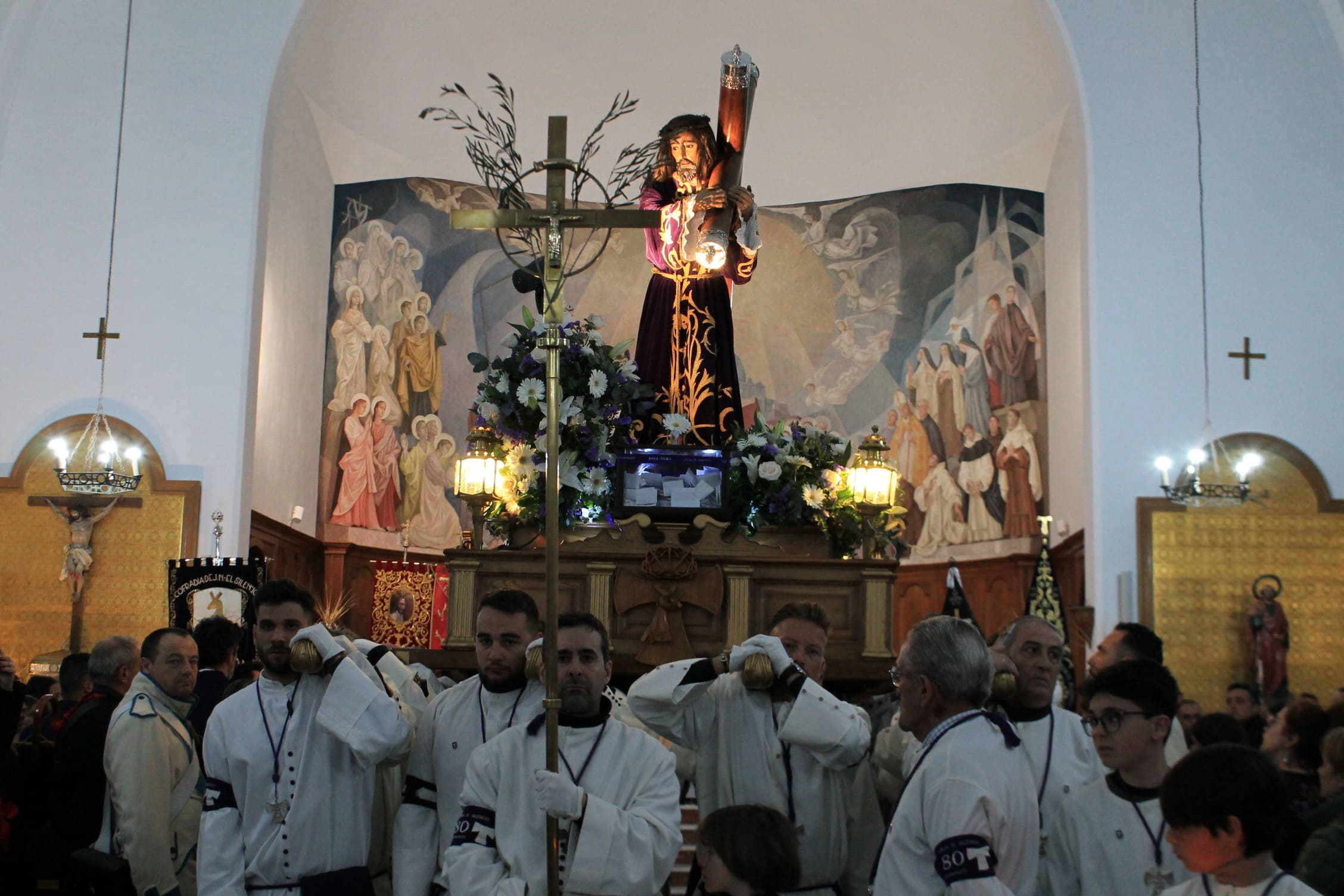 La procesión de El Silencio emociona a Ponferrada