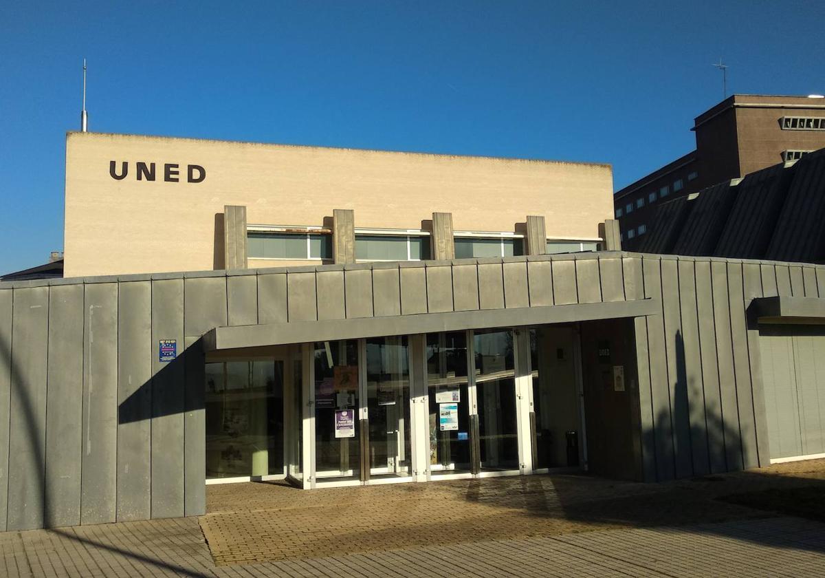 Sede de la UNED en Ponferrada.