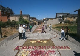 Alfombra de flores en Camponaraya en 2013
