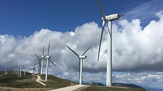 Archivan el expediente para instalar un parque eólico entre El Bierzo y Lugo