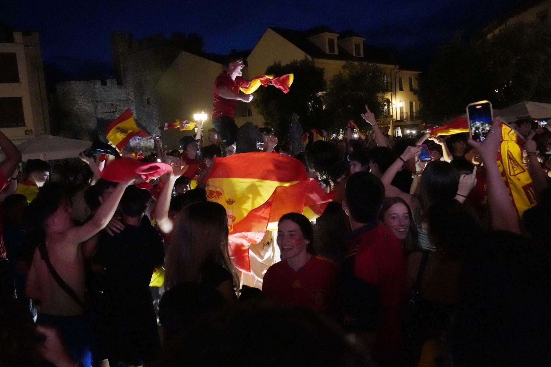 Ponferrada celebra la victoria de España en la Eurocopa.