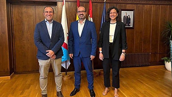 Morala pide a Carrefour mayor presencia y visibilidad de los productos del Bierzo