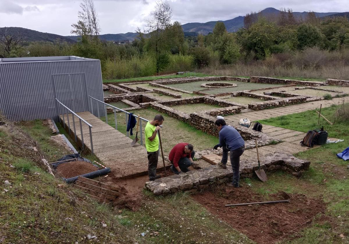 Imagen principal - Localizan en la Domus de Pedreiras los que podrían ser los restos de Ceferino López