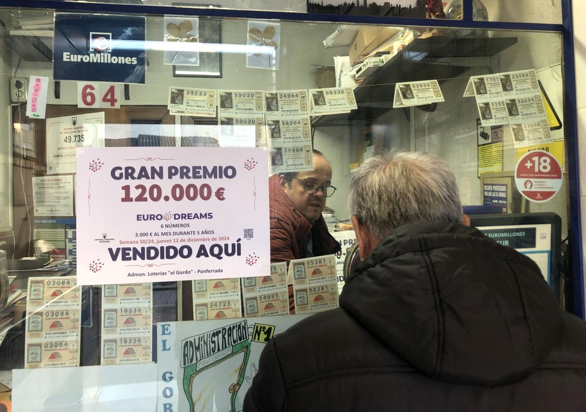 Imagen principal - La Administración de Lotería número 1 de Ponferrada 'El gordo' ha repartido el primer premio de Eurodreams de la provincia de León.