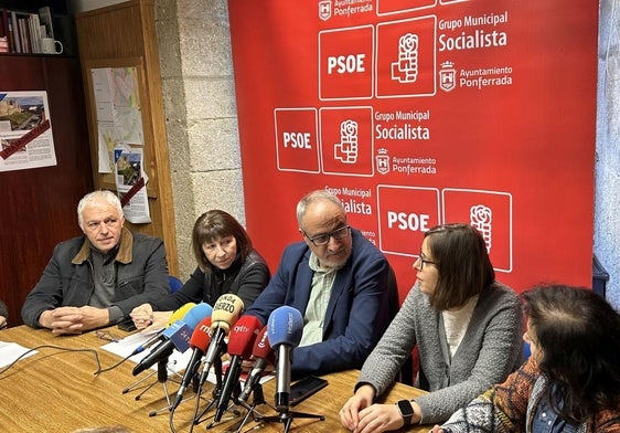 Los concejales del PSOE de Ponferrada, en una imagen de archivo.