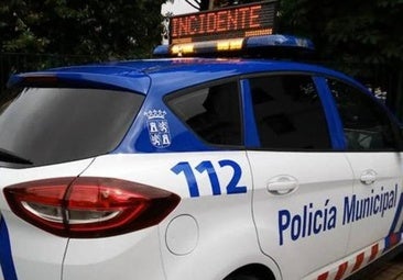 Detenido un joven en Ponferrada por causar daños en nueve coches aparcados