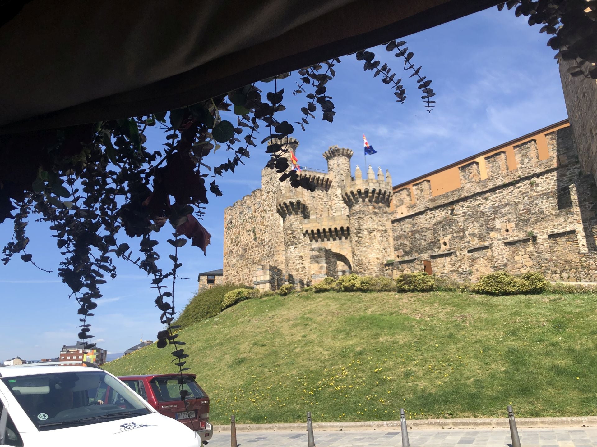 Vista del Castillo de los Templarios desde la terraza del Godivah.