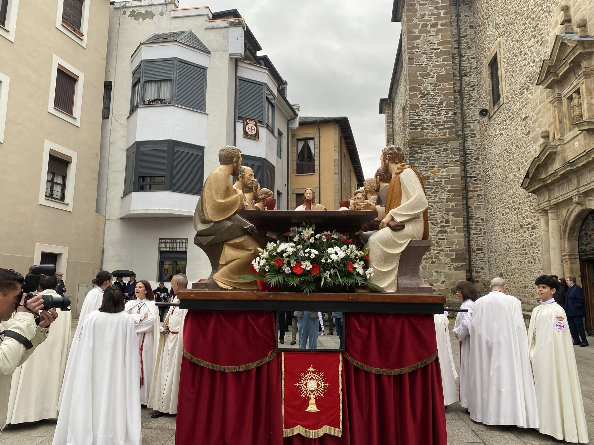 Imágenes de la procesión de la Santa Cena.