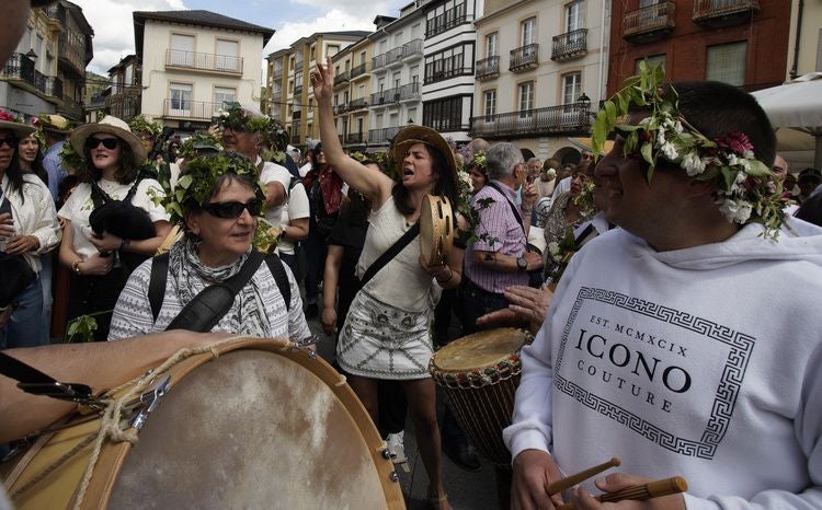 Villafranca del Bierzo celebra la 'Festa dos Maios'