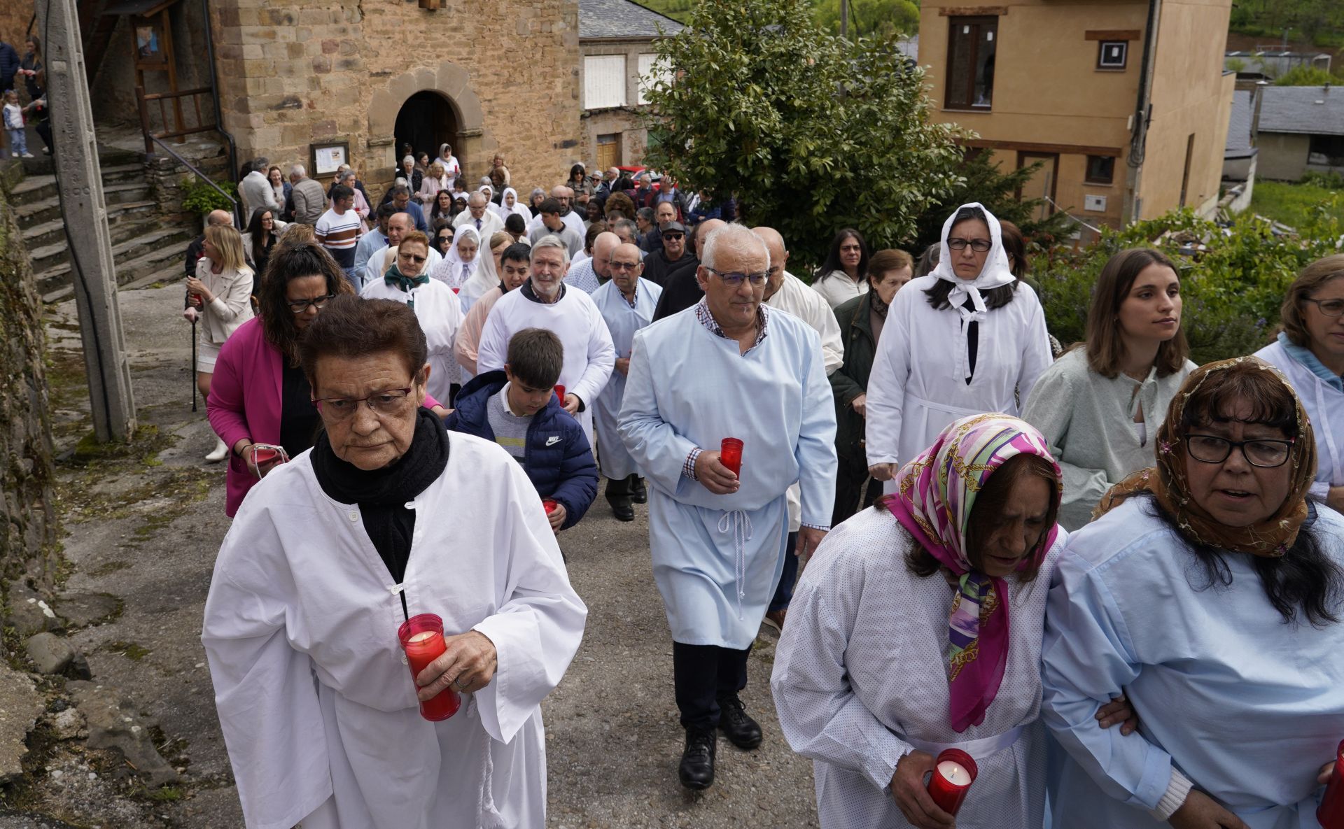 Quintana de Fuseros celebra su Procesión de los Amortajados