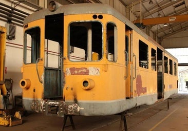 Imagen del automotor del tren minero Ponfeblino.