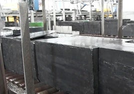 Imagen de archivo de bloques de pizarra listos para su tratamiento.