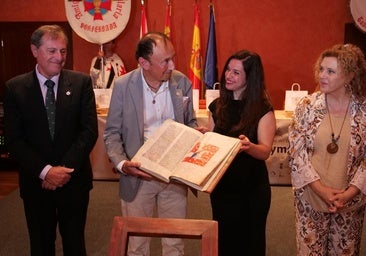 Con «honor e ilusión» por divulgar el Camino de Santiago