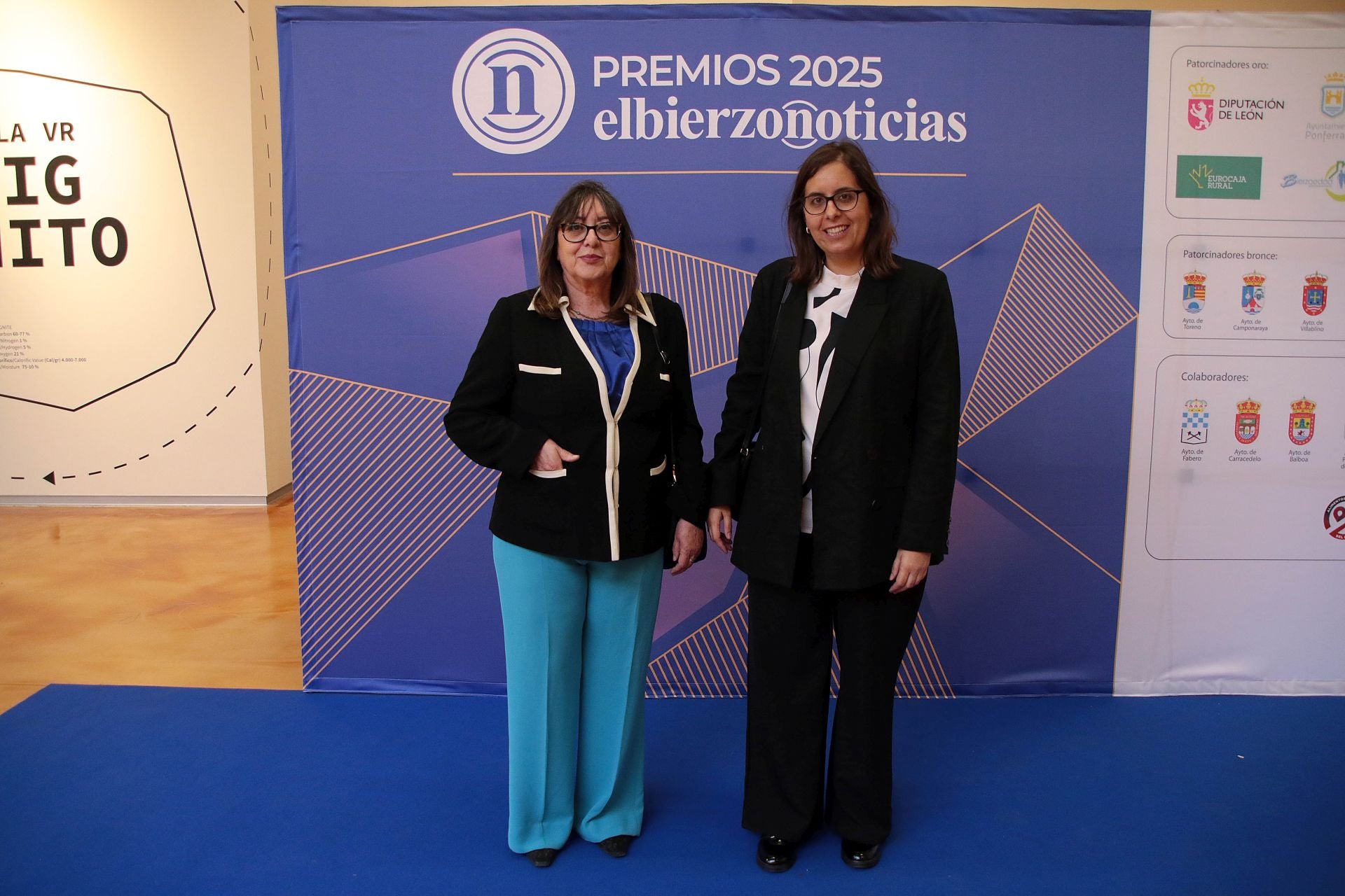 Pilar García y Silvia Blanco (Mujeres Progresistas Bercianas).