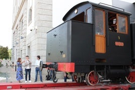 Imagen de la salida de la locomotora Wagner 9 de las instalaciones de La Térmica Cultural.