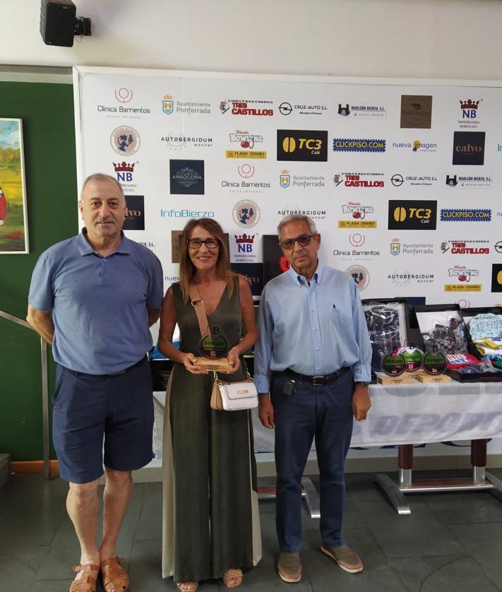 Imagen secundaria 2 - Imagen de la entrega de premios del Circuito Solidario Birdigan FECLEM