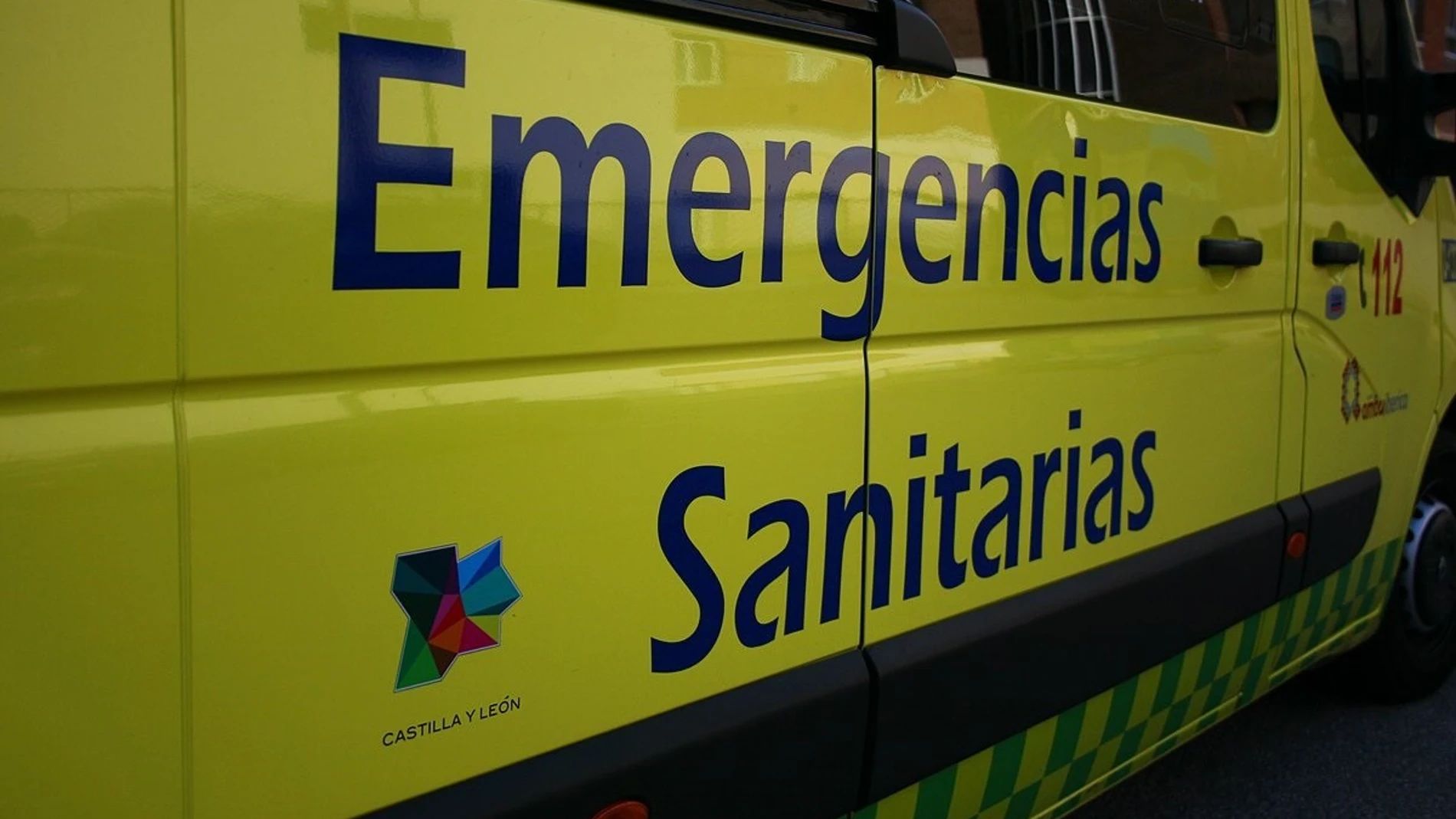 Imagen de una ambulancia del Sacyl.