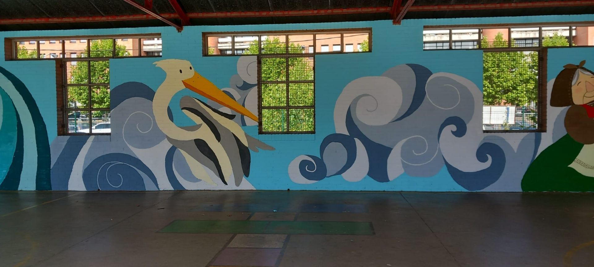 Imagen del mural que preside el patio cubierto del CEE Bergidum.