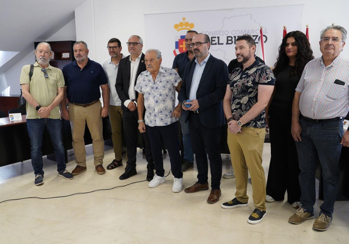 Imagen de la presentación de los Premios Palacio de Canedo.