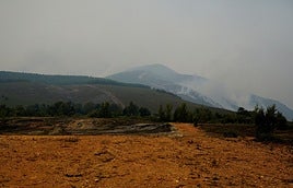 Incendio en Anllares del Sil